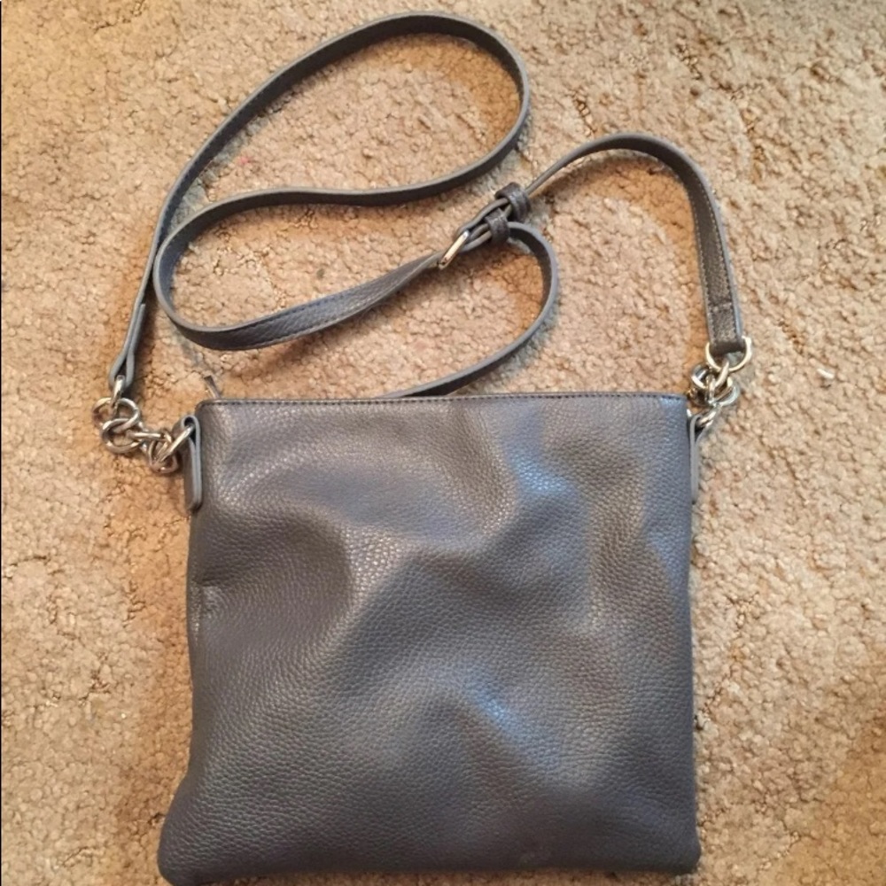 Chic buds satchel charging port attached